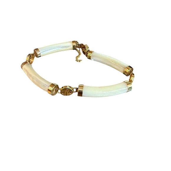 Chinese Symbol Mother
Pearl Link Bracelet Asian Character, Vintage Chinese Luck - Picture 8 of 9